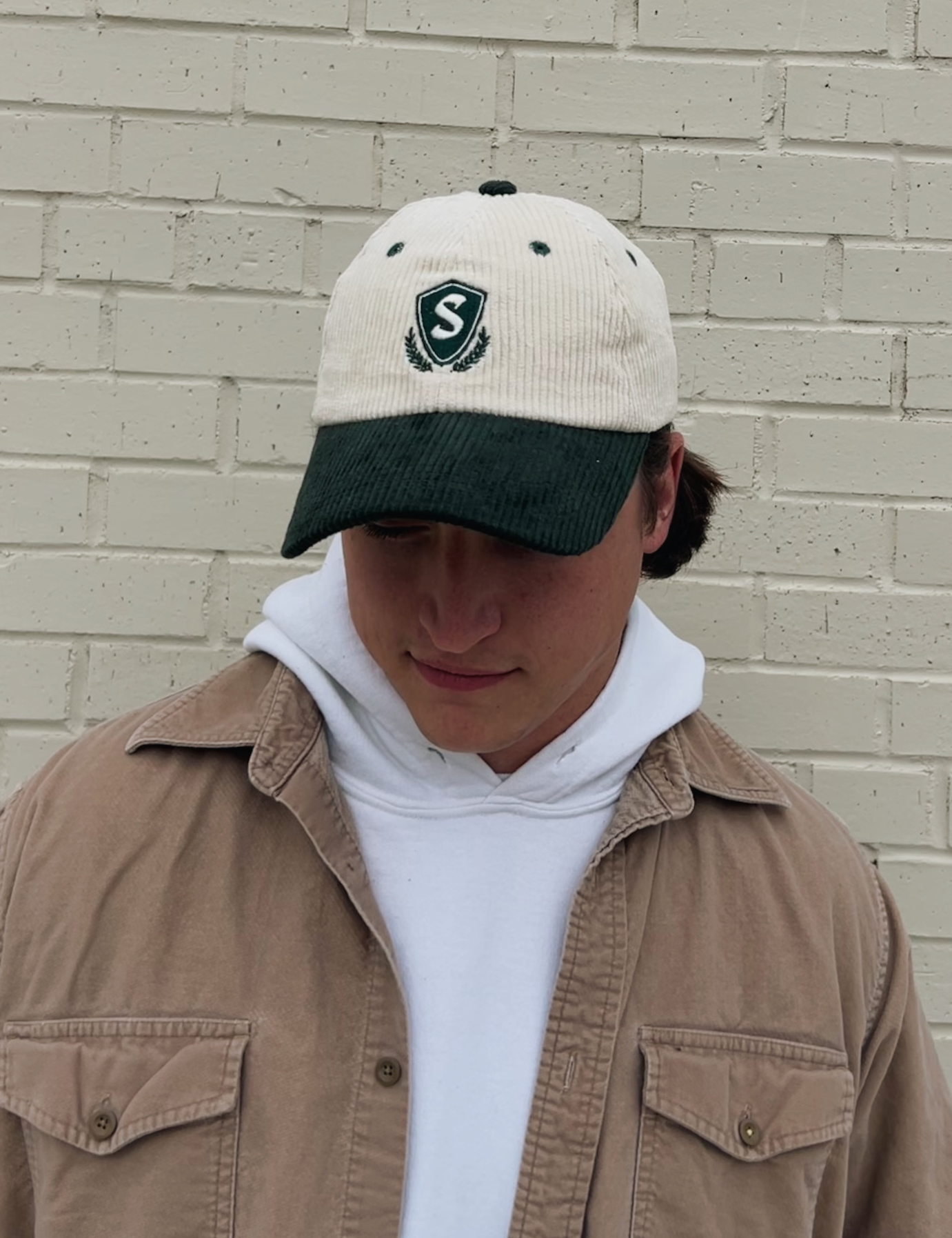 HOUSE HAT