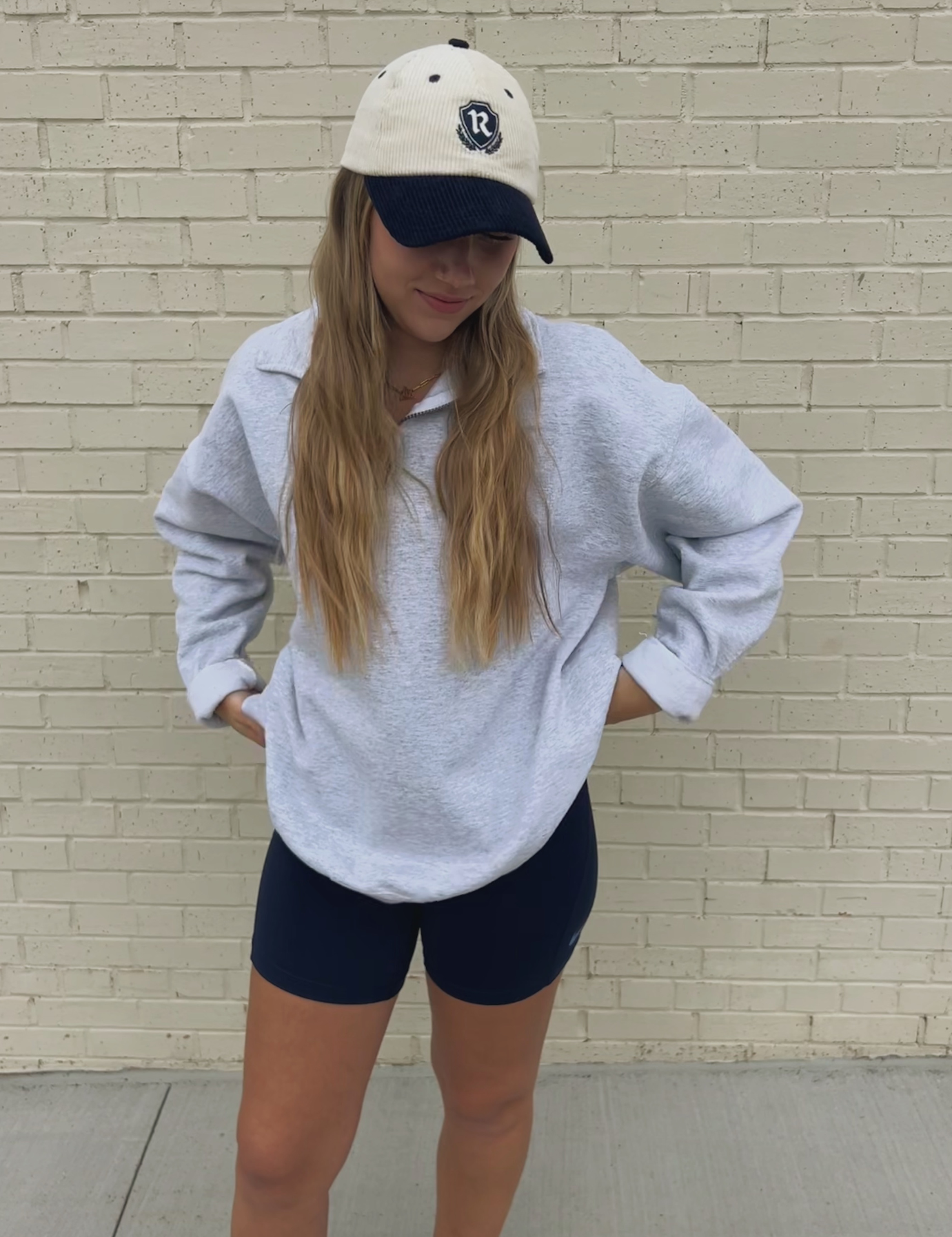 HOUSE HAT