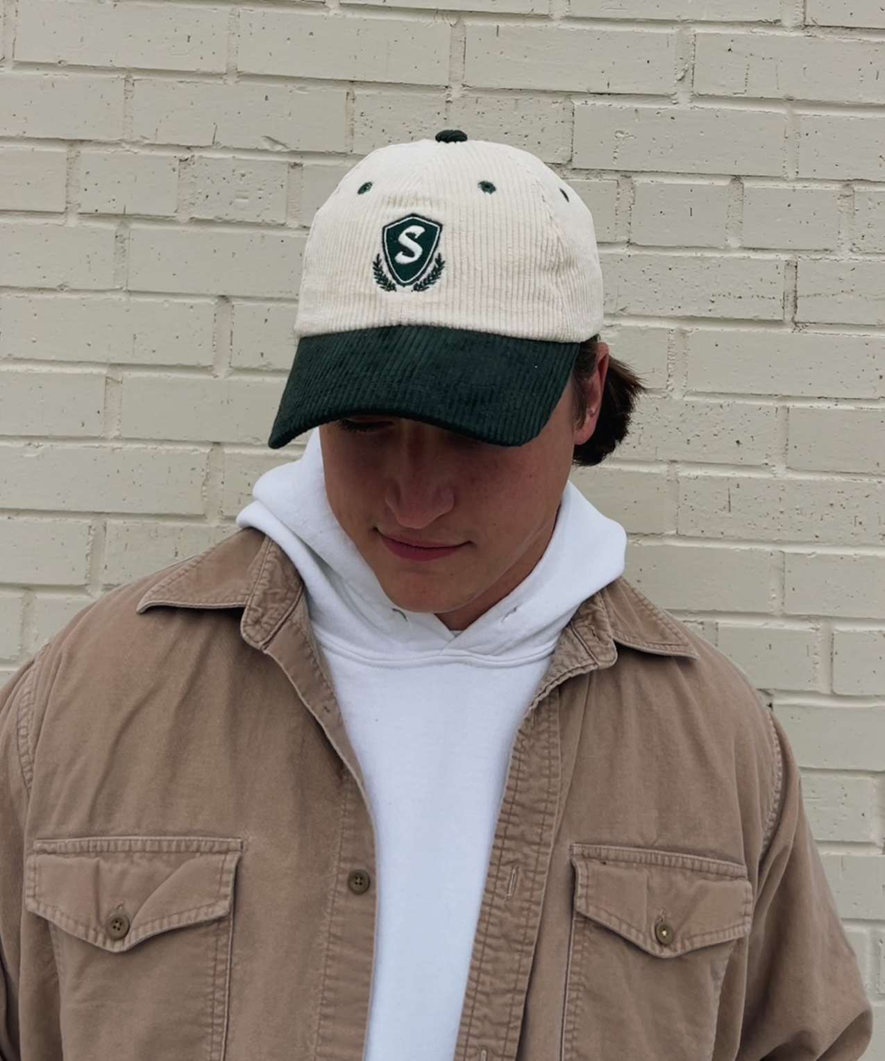 HOUSE HAT
