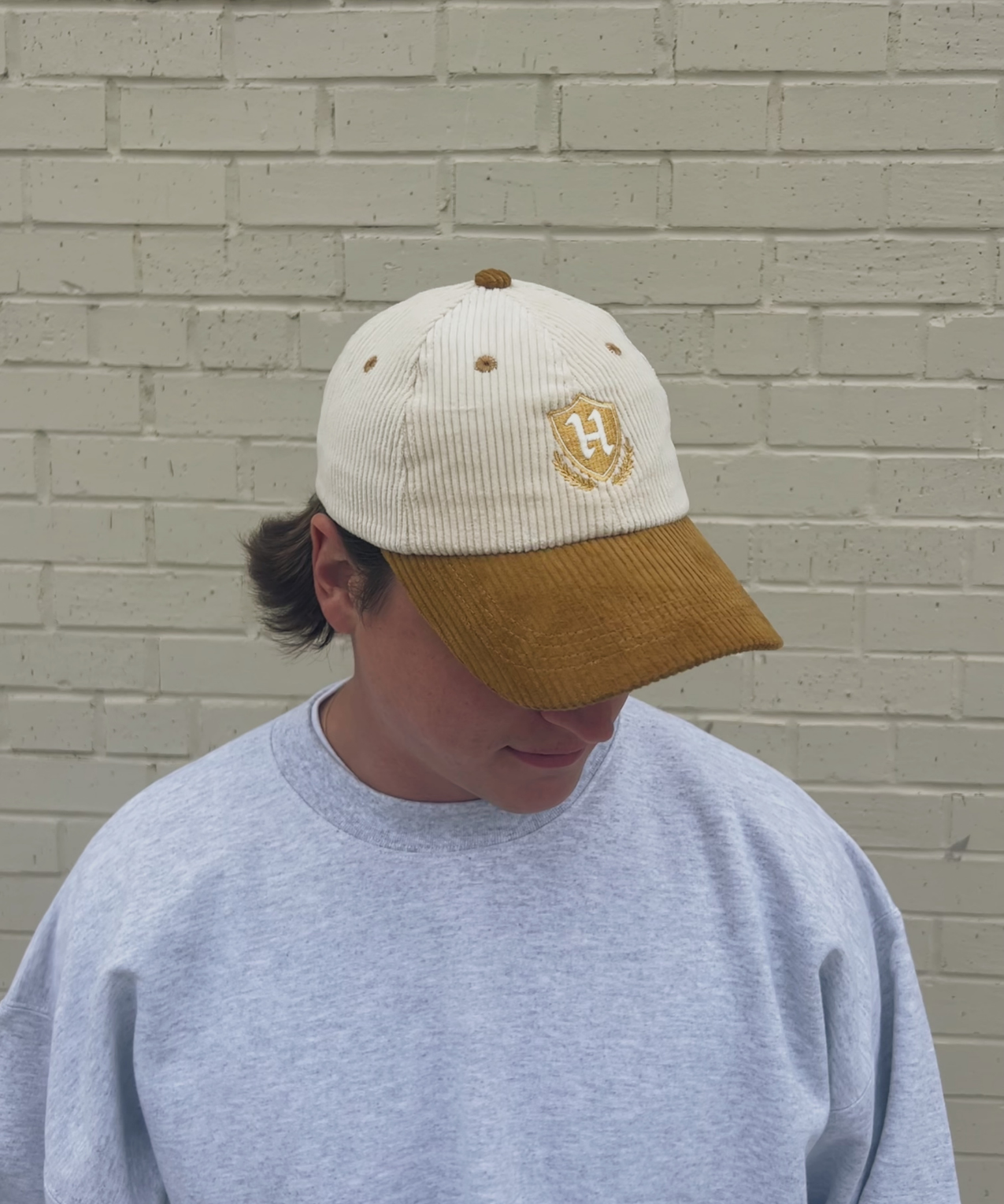 HOUSE HAT
